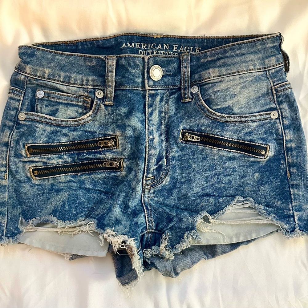 AE Denim Shorts 🖤